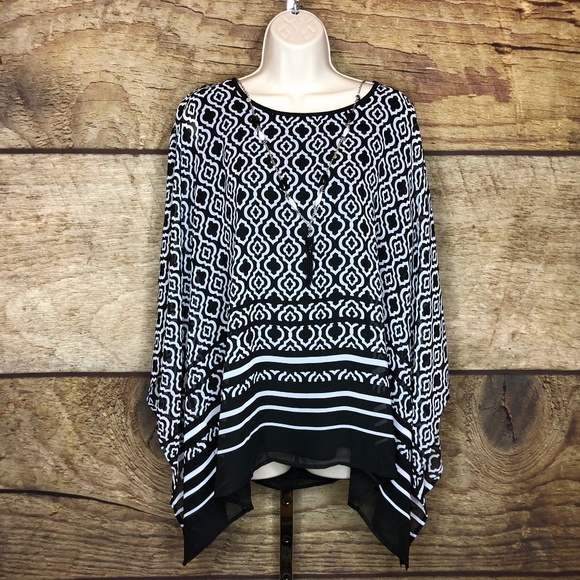 Alfred Dunner Tops - Alfred Dunner Black Geo Blouse Top Poncho Kimono